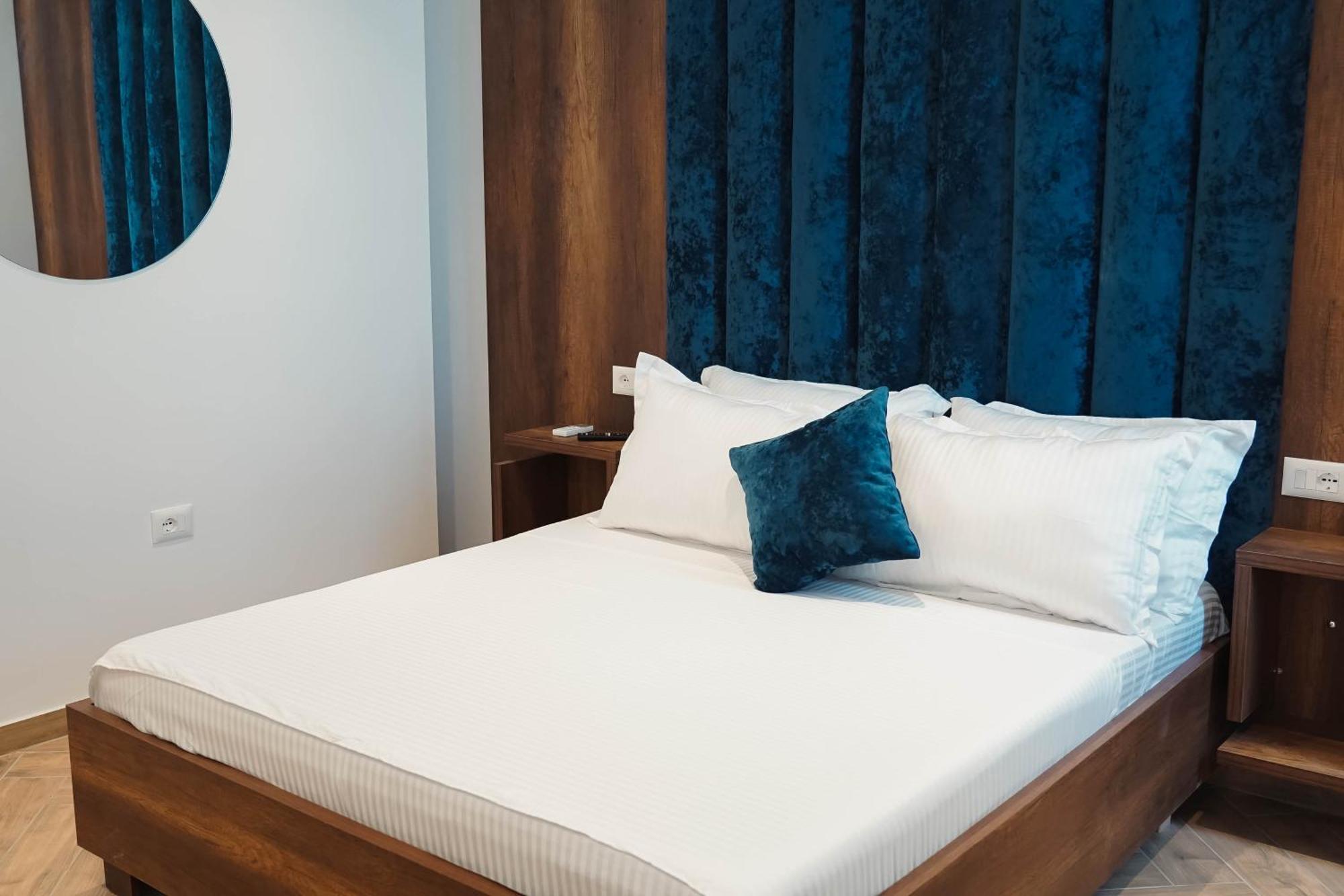Marina Rooms Дуррес Экстерьер фото