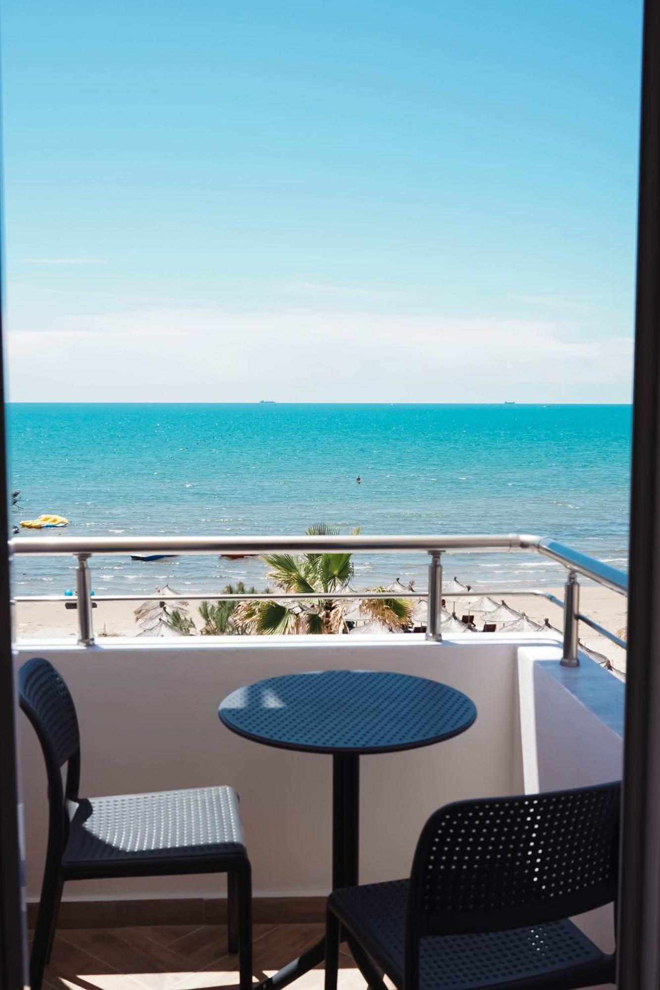 Marina Rooms Дуррес Экстерьер фото